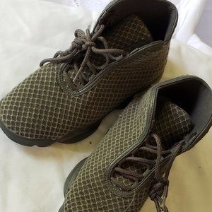 Nike Air Jordan, Gray Woven material, 5.5 U.S. size